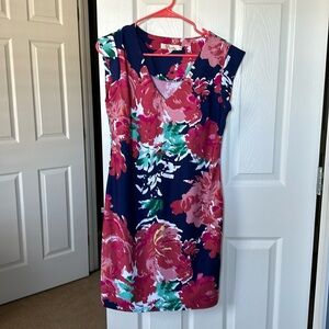 Aryeh - Size Medium Capped Sleeve Dress